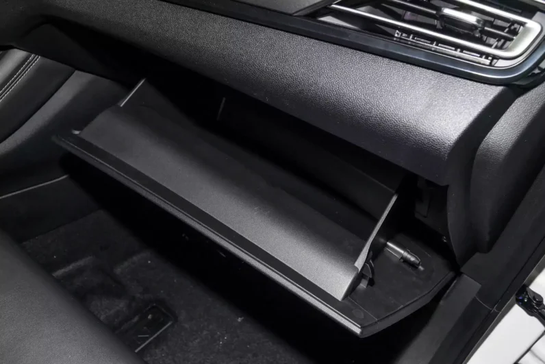 
								Changan EADO EV full									