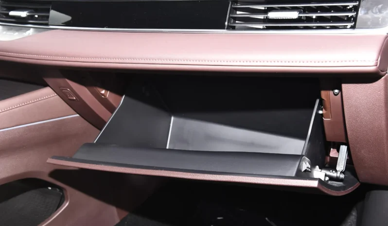 
								Chery Tiggo 8 PLUS full									