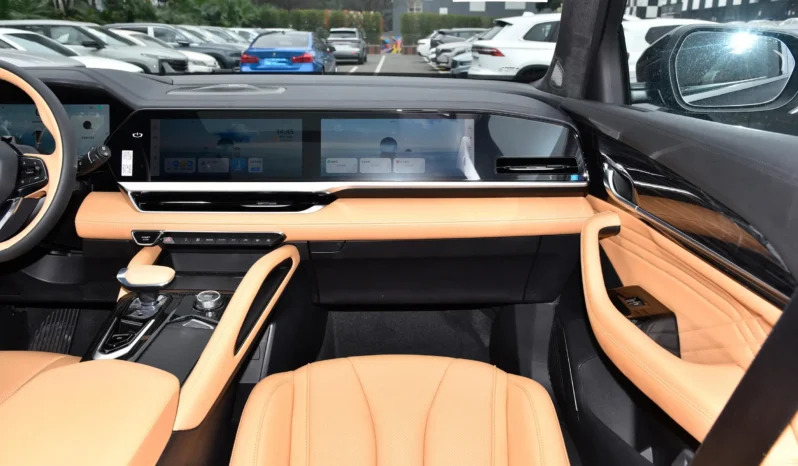 
								Geely Monjaro Zhiqing full									