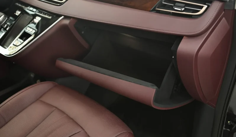
								Hongqi HQ9 PHEV full									