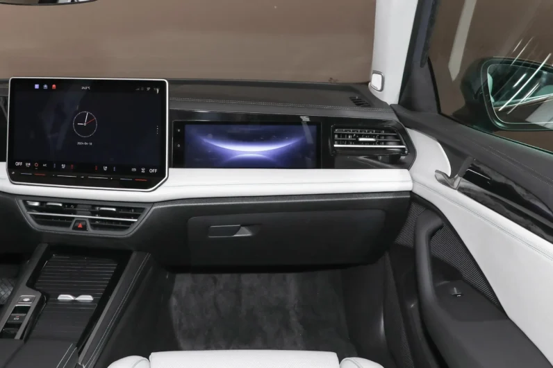 
								Volkswagen Magotan full									