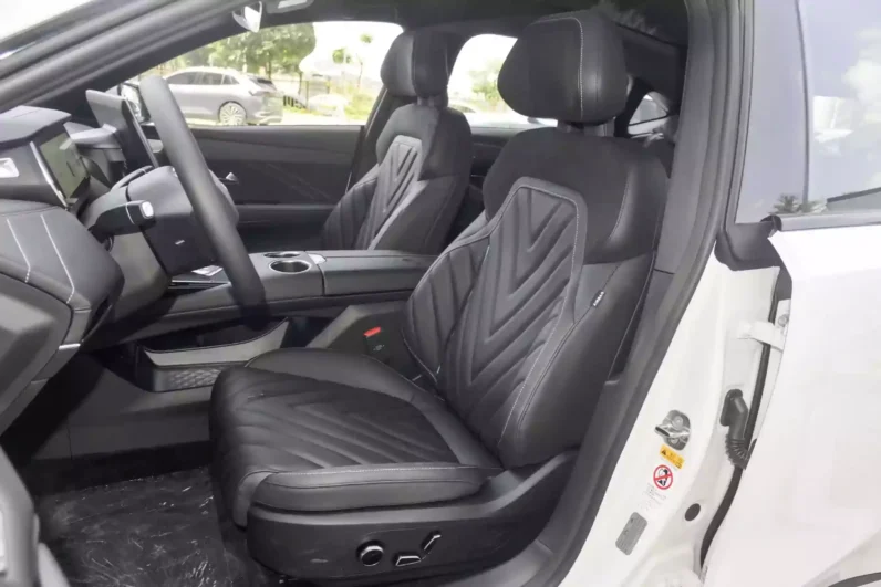 
								Changan DEEPAL SL03 EV full									