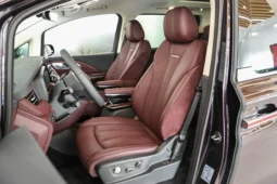 
										Hongqi HQ9 PHEV full									
