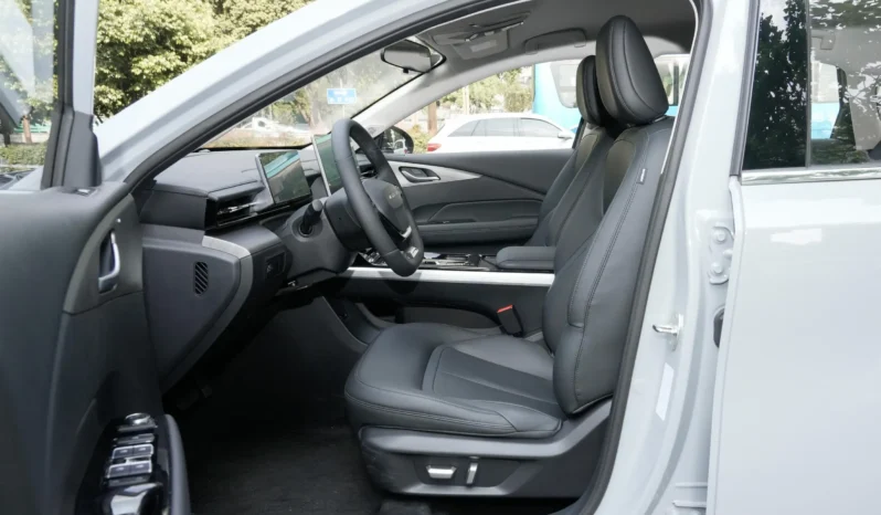 
								Wuling Xingguang EV full									