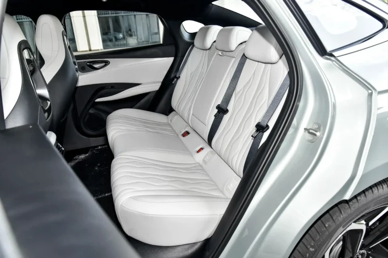 
								BYD Seal 06 DM-i full									