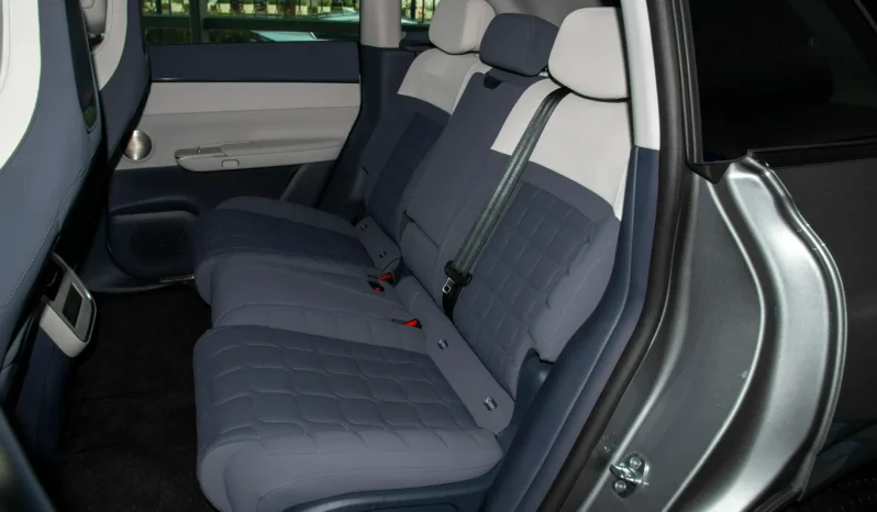 
								EXEED Sterra ET full									