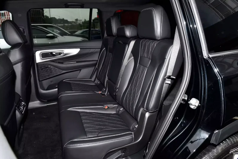 
								GAC Trumpchi GS8 full									
