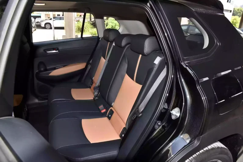 
								Toyota Frontlander full									