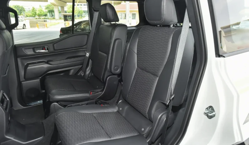 
								Toyota Land Cruiser Prado full									