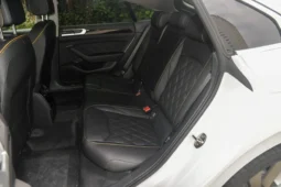 
										Volkswagen Arteon full									