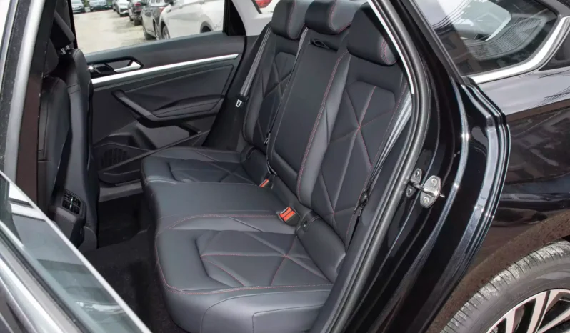 
								Volkswagen Lavida full									