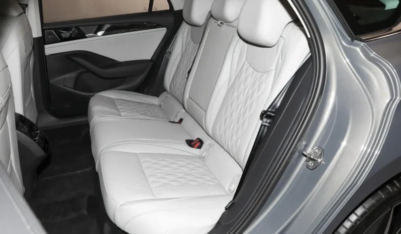 
								Volkswagen Magotan full									