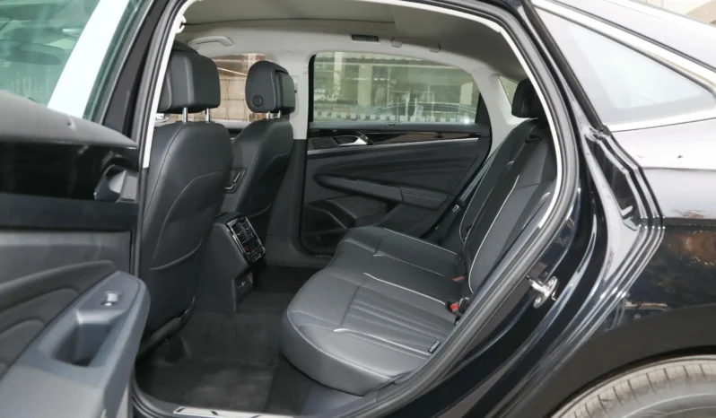 
								Volkswagen Passat 2026 full									