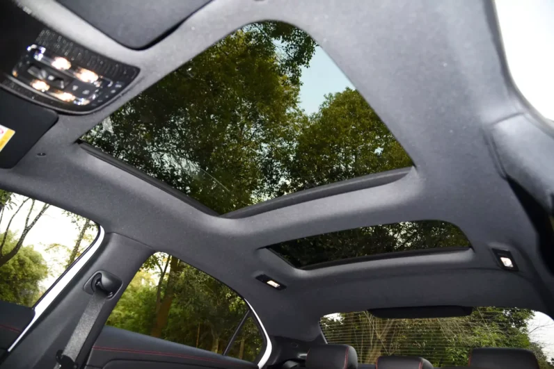 
								Mercedes-Benz A-Class full									