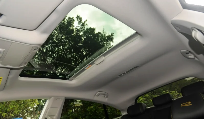 
								Volkswagen Arteon full									