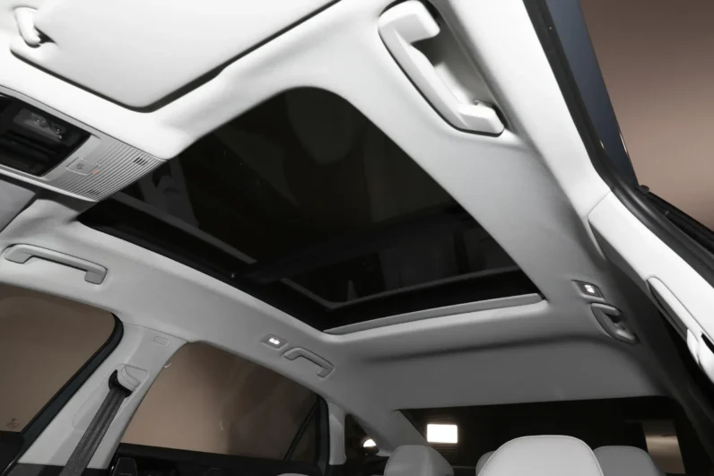 
								Volkswagen Magotan full									