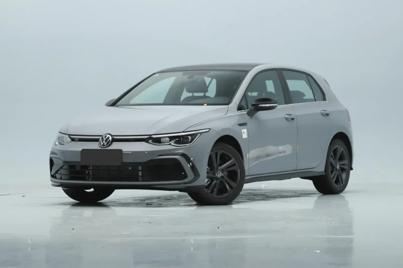 
								Volkswagen Golf 2026 full									