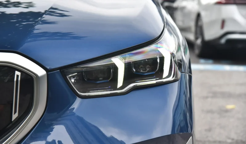 
								BMW i5 full									