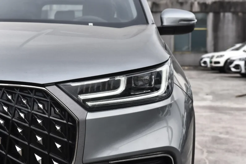 
								Chery Tiggo 8 PLUS full									