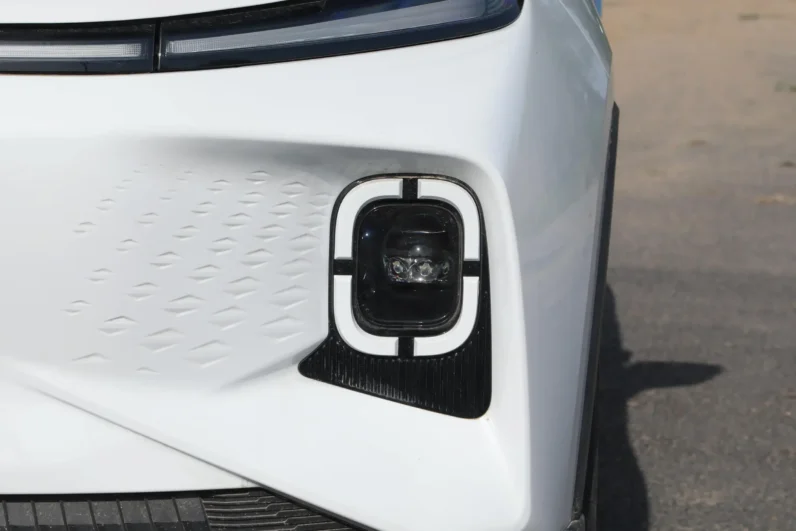 
								Geely Geometry E Firefly full									