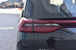 
										GAC Trumpchi M6 full									