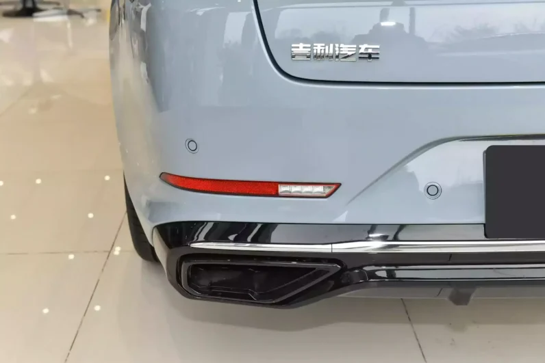 
								Geely Preface L full									