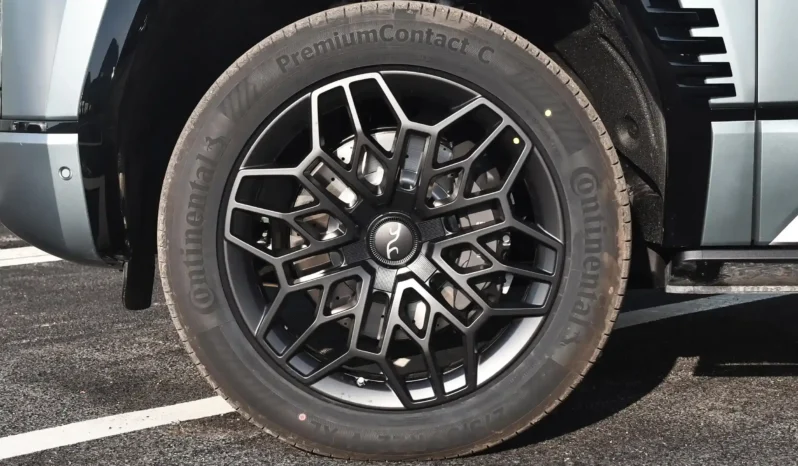 
								BYD Yangwang U8 full									