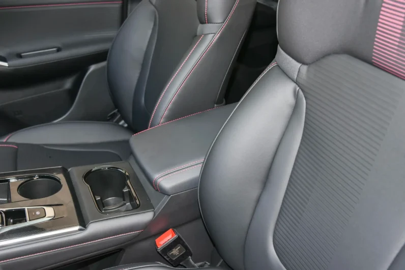 
								GAC Trumpchi Emkoo full									