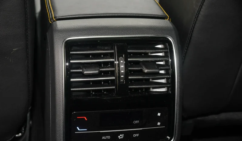 
								Volkswagen Arteon full									