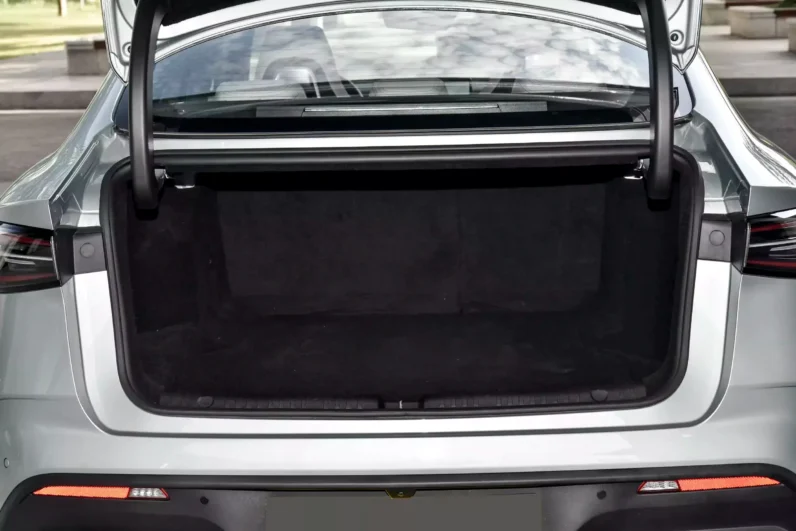 Imgi 2 BYD Seal 06 DM i 2024 space