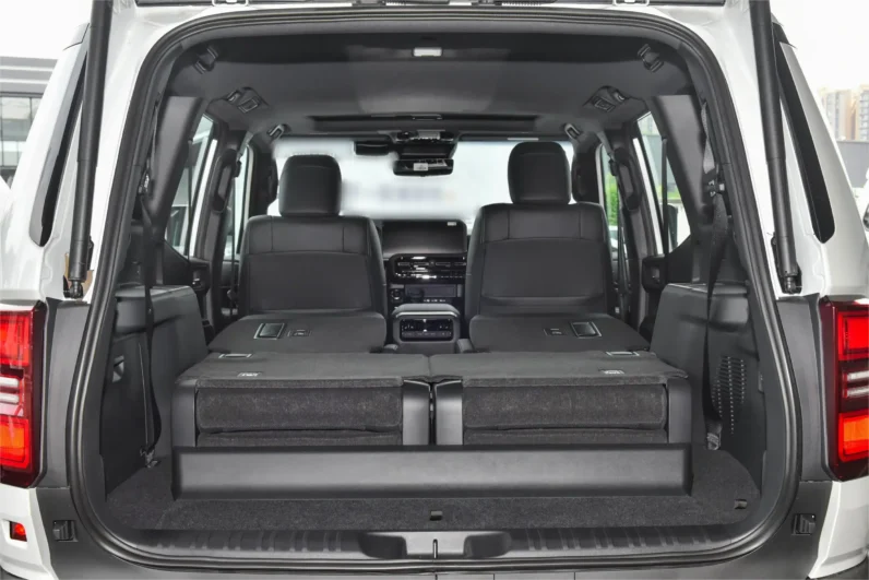 
								Toyota Land Cruiser Prado full									