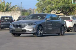 Imgi 3 BMW i5 2024 appearance