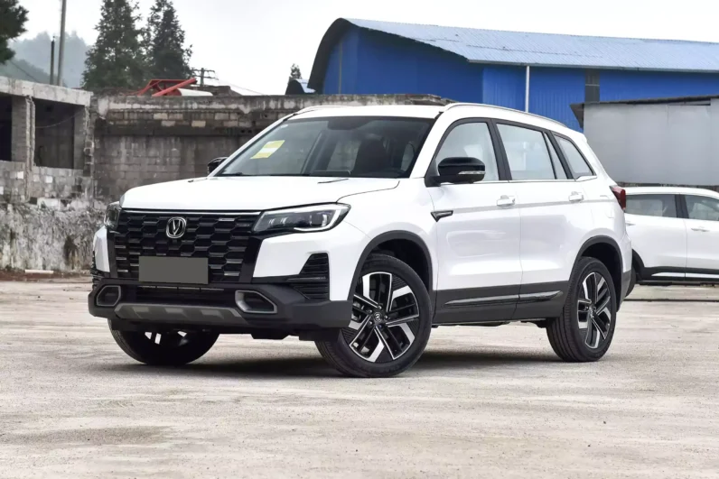 Imgi 3 Changan CS75 2024 appearance 1 (1)