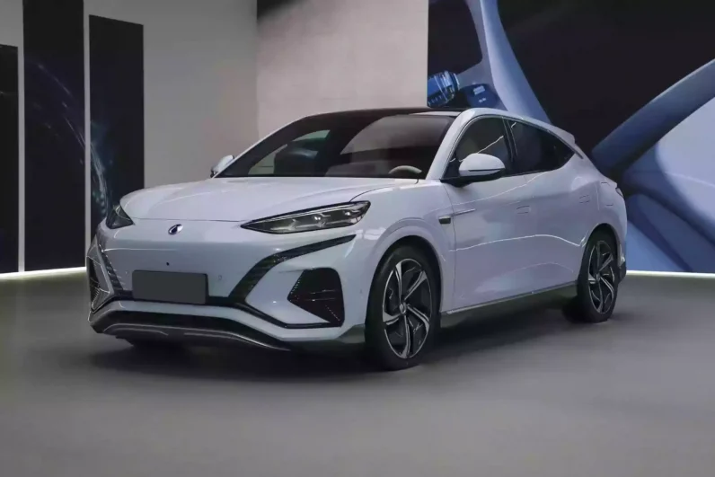 Imgi 3 Denza N7 2023 appearance