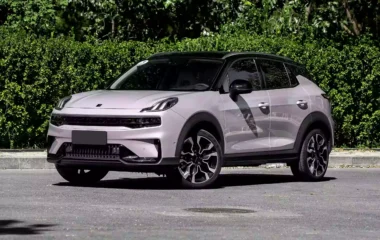 Lynk & Co 06