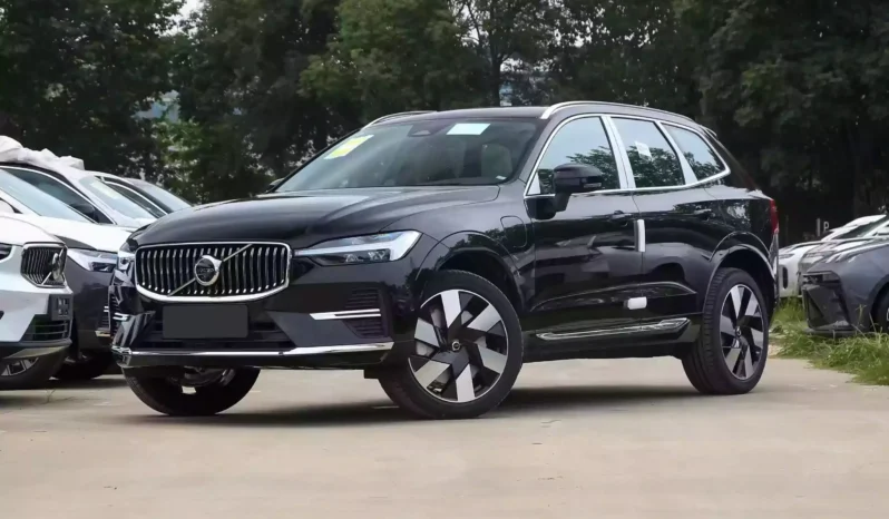 Imgi 3 Volvo XC60 PHEV 2025 appearance