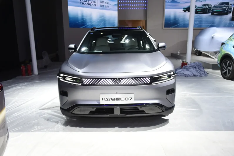 
								Changan Qiyuan E07 (NEVO) full									