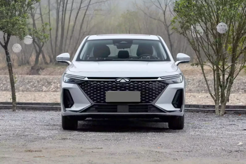 
								Chery Fulwin A8 full									