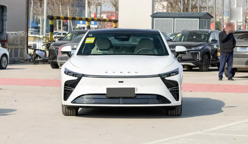 
								EXEED Sterra ES full									