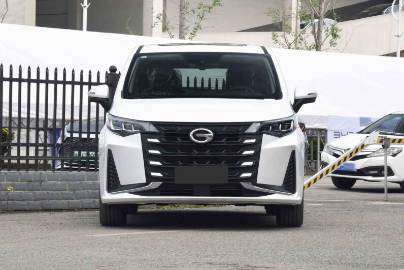 
								GAC Trumpchi M6 full									