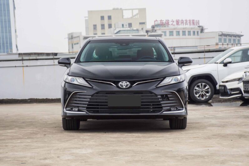 
								Toyota Camry 2026 full									