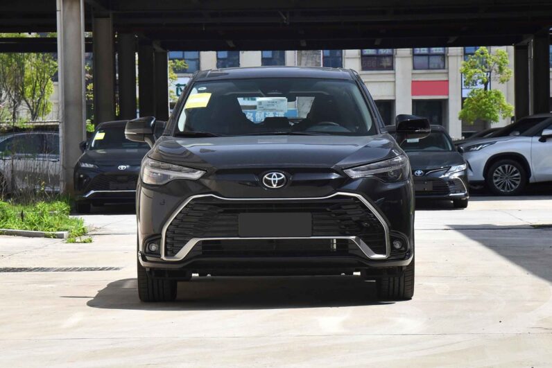
								Toyota Frontlander full									