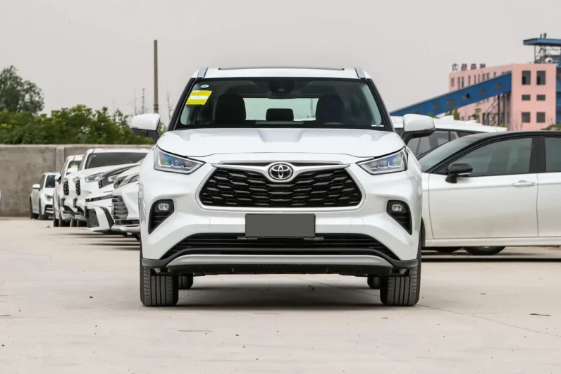 
								Toyota Highlander full									