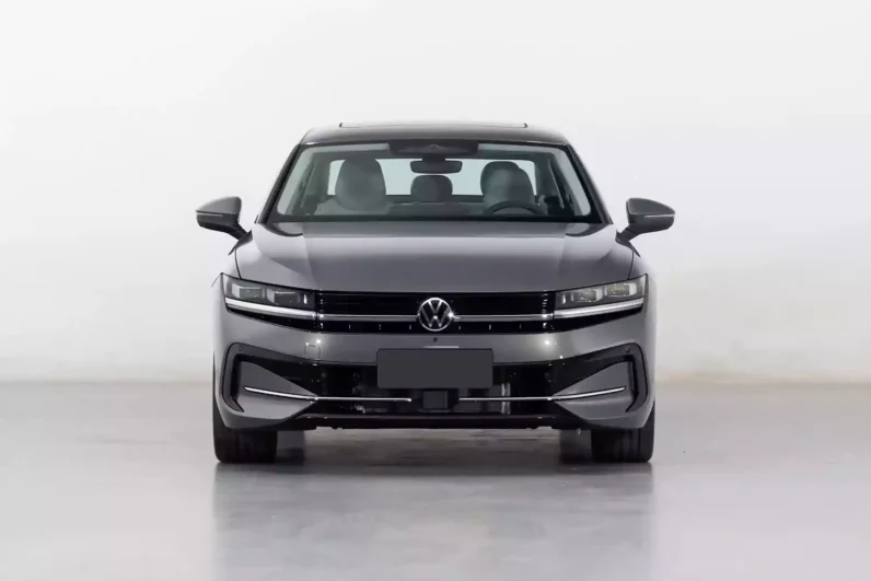 
								Volkswagen Magotan full									