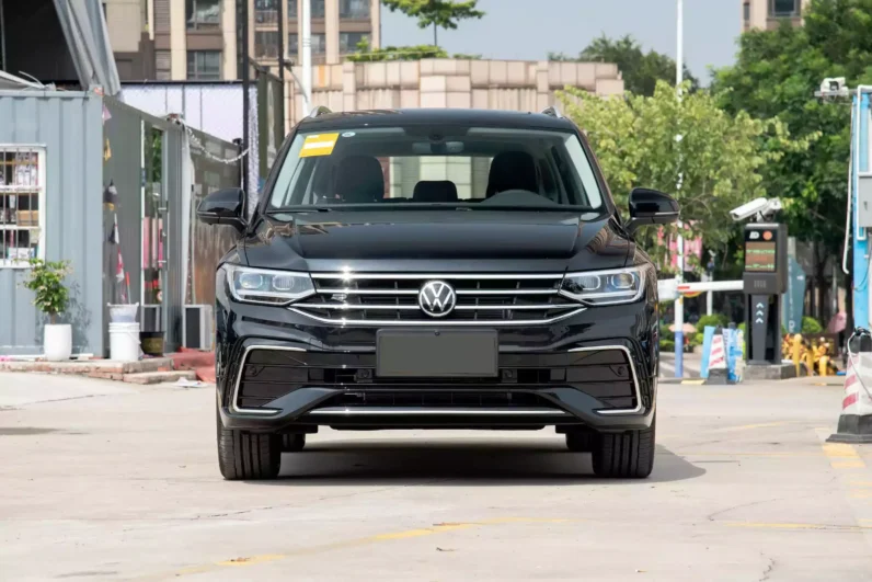 
								Volkswagen Tiguan L full									