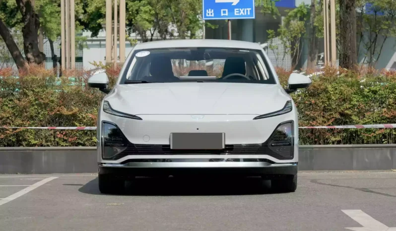 
								Wuling Xingguang EV full									