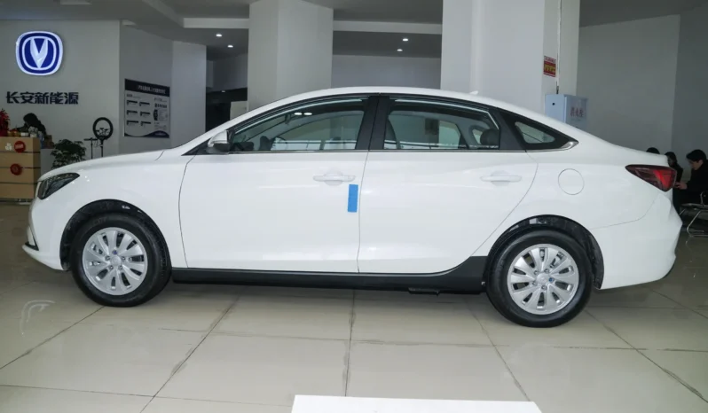 
								Changan EADO EV full									