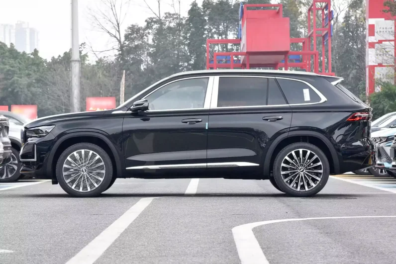 
								Geely Monjaro Zhiqing full									