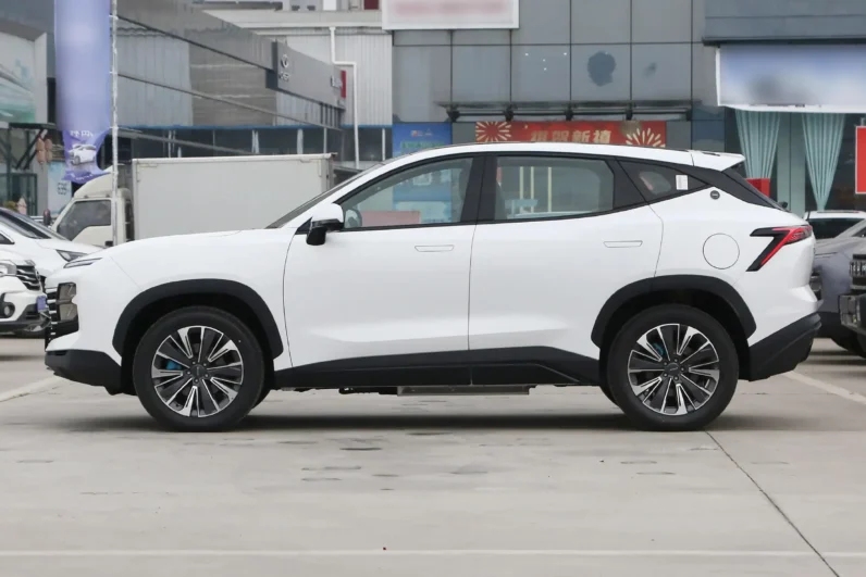 
								Jetour Dashing i-DM full									