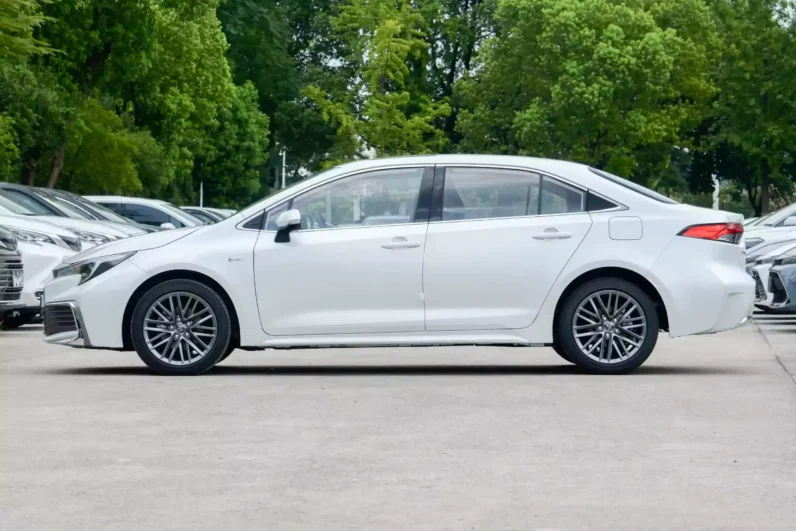 
								Toyota Levin GT full									